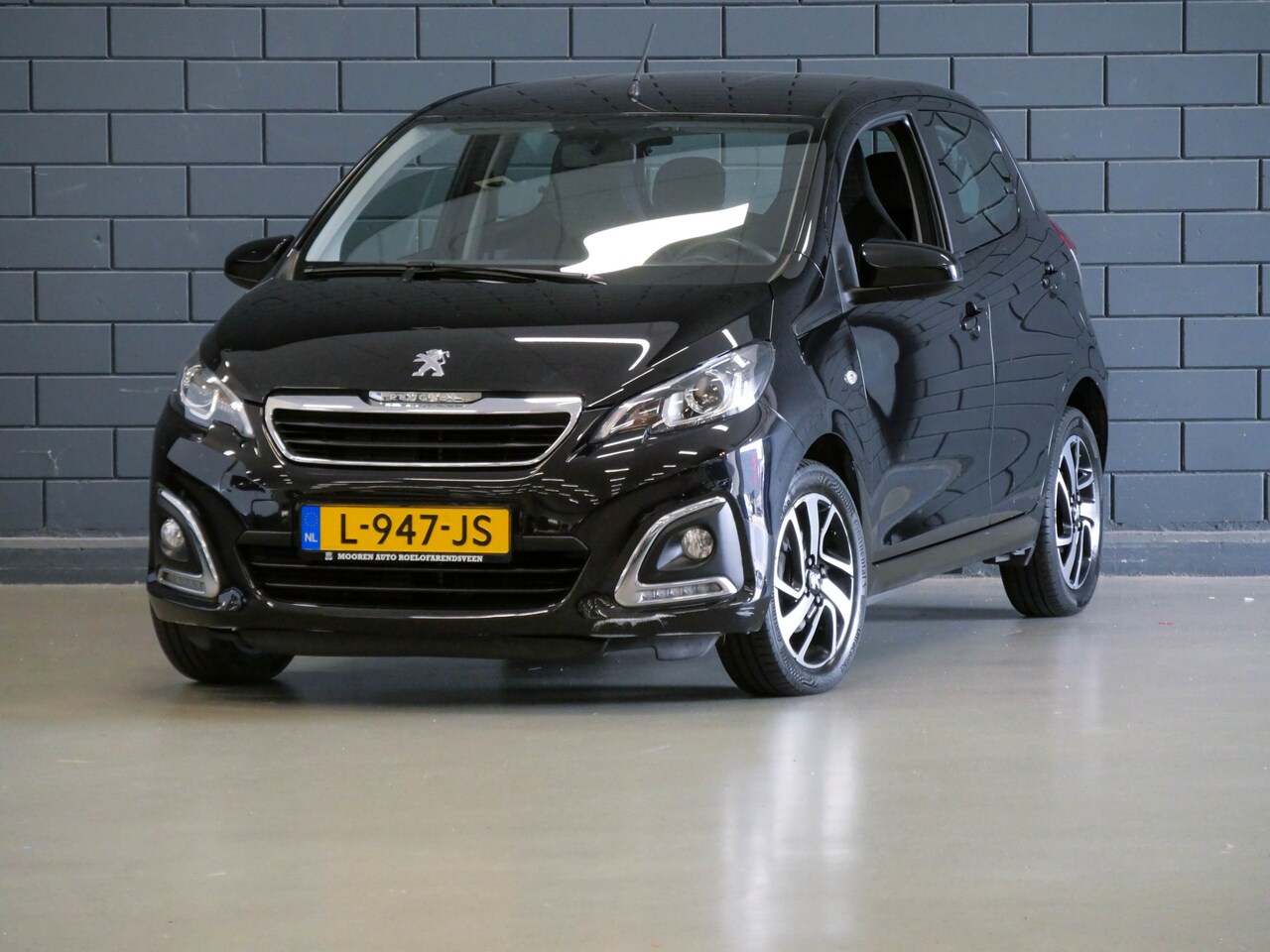 Peugeot 108 - 1.0 e-VTi Allure | CARPLAY / ANDROID AUTO | CRUISE CONTROL | - AutoWereld.nl