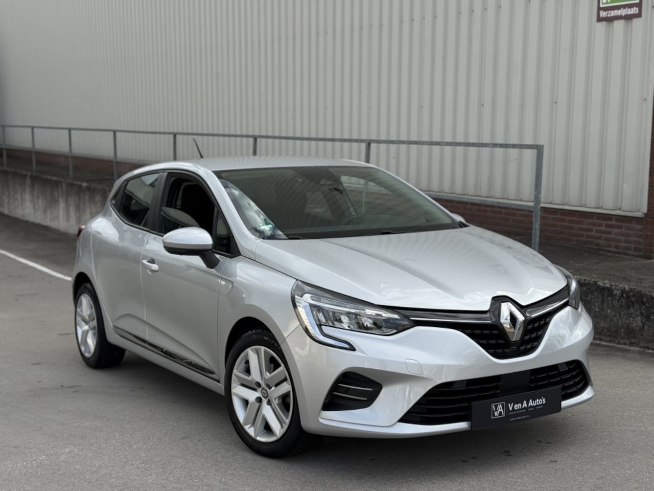 Renault Clio - 1.0 TCe Zen I All Season I Carplay I - AutoWereld.nl