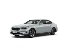 BMW 5-serie - 530e M Sport Edition | M Sport Pro | Comfort Access | Harman Kardon | Glazen Panoramadak |