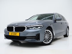 BMW 5-serie Touring - 530e | Panoramadak | Leder | Camera | Sfeerlicht | Keyless | Stoelverwarming | Cruise | Ca