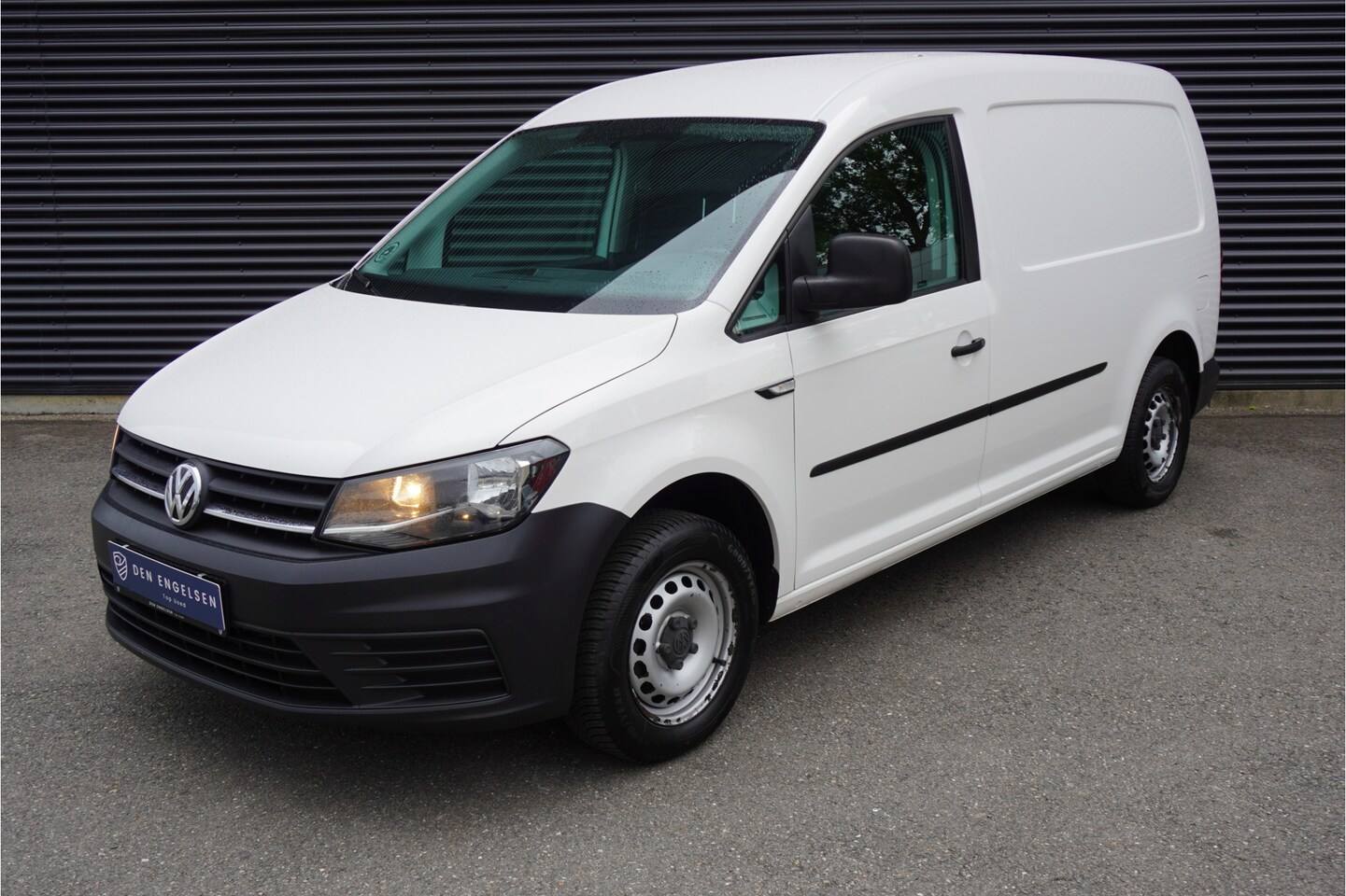 Volkswagen Caddy Maxi - 102pk L2H1 Trekhaak Airco Cruise control Stoelverwarming Parkeersensoren - AutoWereld.nl