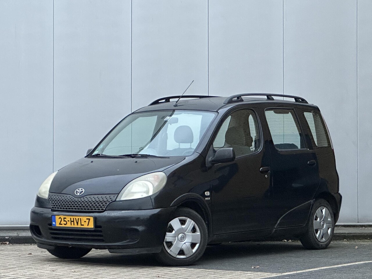 Toyota Yaris Verso - 1.5-16V VVT-i Sol 1.5-16V VVT-i Sol - AutoWereld.nl