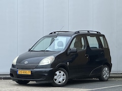 Toyota Yaris Verso - 1.5-16V VVT-i Sol
