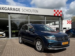Volkswagen Tiguan - 1.4 TSI eHybrid Elegance Business+|Pano|Apple Car