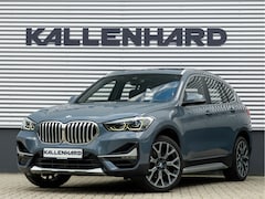 BMW X1 - sDrive20i xLine - Pano - Trekhaak - Head-Up - Camera