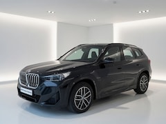 BMW X1 - sDrive20i M-Sport | Panorama | Camera |