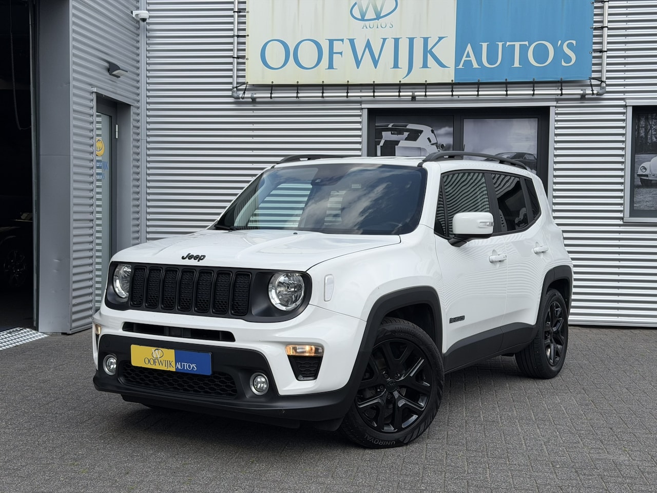 Jeep Renegade - 1.0T Night Eagle Airco Stoel/stuurverwarming Lane-Assist - AutoWereld.nl