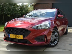 Ford Focus Wagon - 1.0 EcoBoost ST Line Business Navi/Pdc/Ecc/Led/Stoel Stuur & ruitverwarming/Cr-Controle/Ac