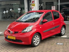 Toyota Aygo - 1.0-12V +