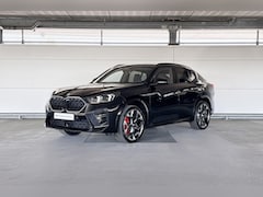 BMW X2 - sDrive20i | M Sportpakket Pro | Innovation Pack | Comfort Pack | Trekhaak | Huisselectie