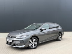 Volkswagen Passat Variant - 1.5 eHybrid 204pk Elegance PHEV - Stoelkoeling - HUD - Navi - Camera - ACC - Blind Spot