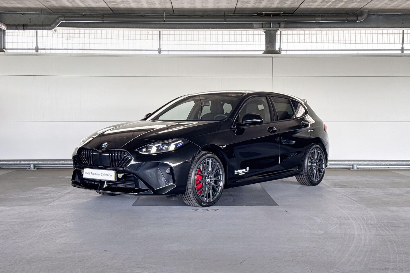 BMW 1-serie - 120 | M Sportpakket Pro | Premium Pack | Huisselectie - AutoWereld.nl