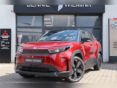 Toyota Urban Cruiser - Executive 61 kWh | Panoramdak | 360 Camera | Stuur/Stoel Verwarming |