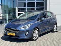 Ford Fiesta - 1.0 EcoBoost 100pk 5dr Titanium | Navigatie By app | Licht metalen velgen | Airco |