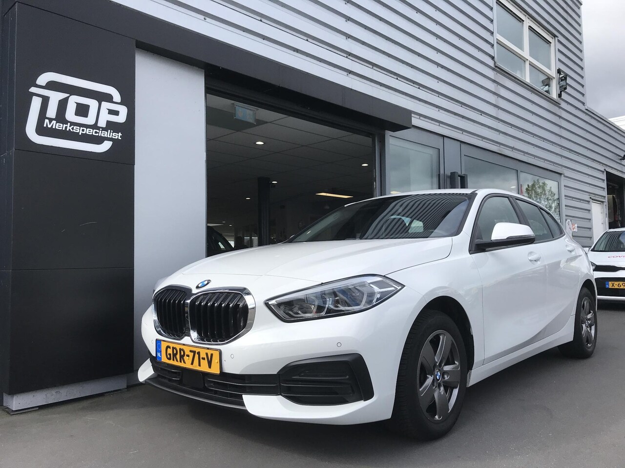 BMW 1-serie - 118i High Executive Automaat - AutoWereld.nl