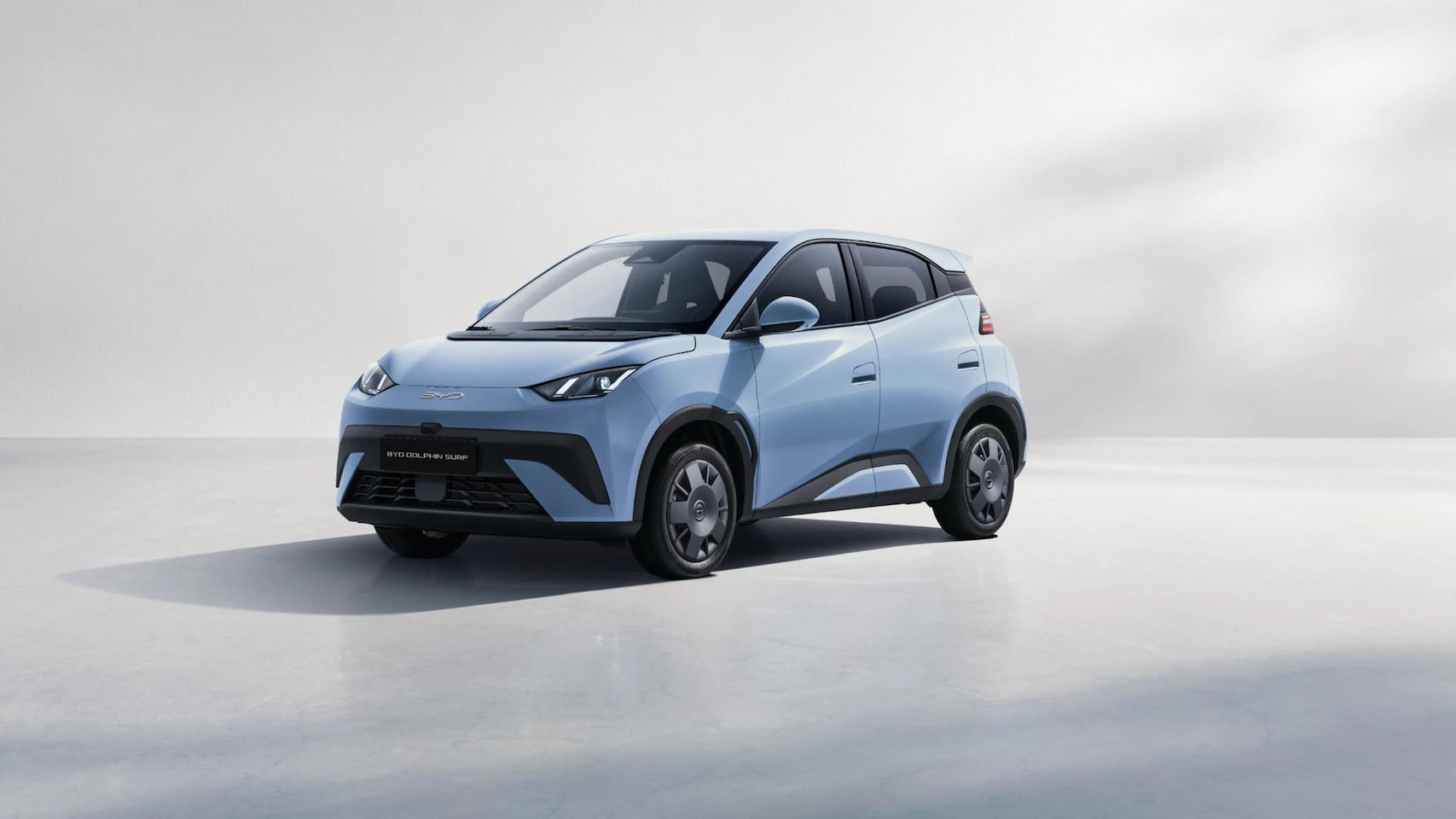 BYD Dolphin Surf - Active 30 kWh | Achteruitrijcamera | Adaptieve cruise control | Apple Carplay - AutoWereld.nl