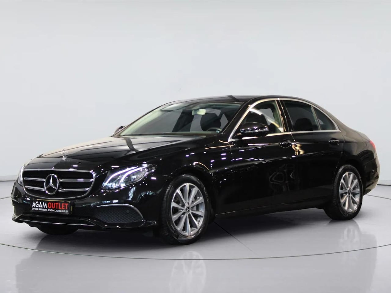 Mercedes-Benz E-klasse - Limousine 200 Business Solution | Trekhaak - AutoWereld.nl
