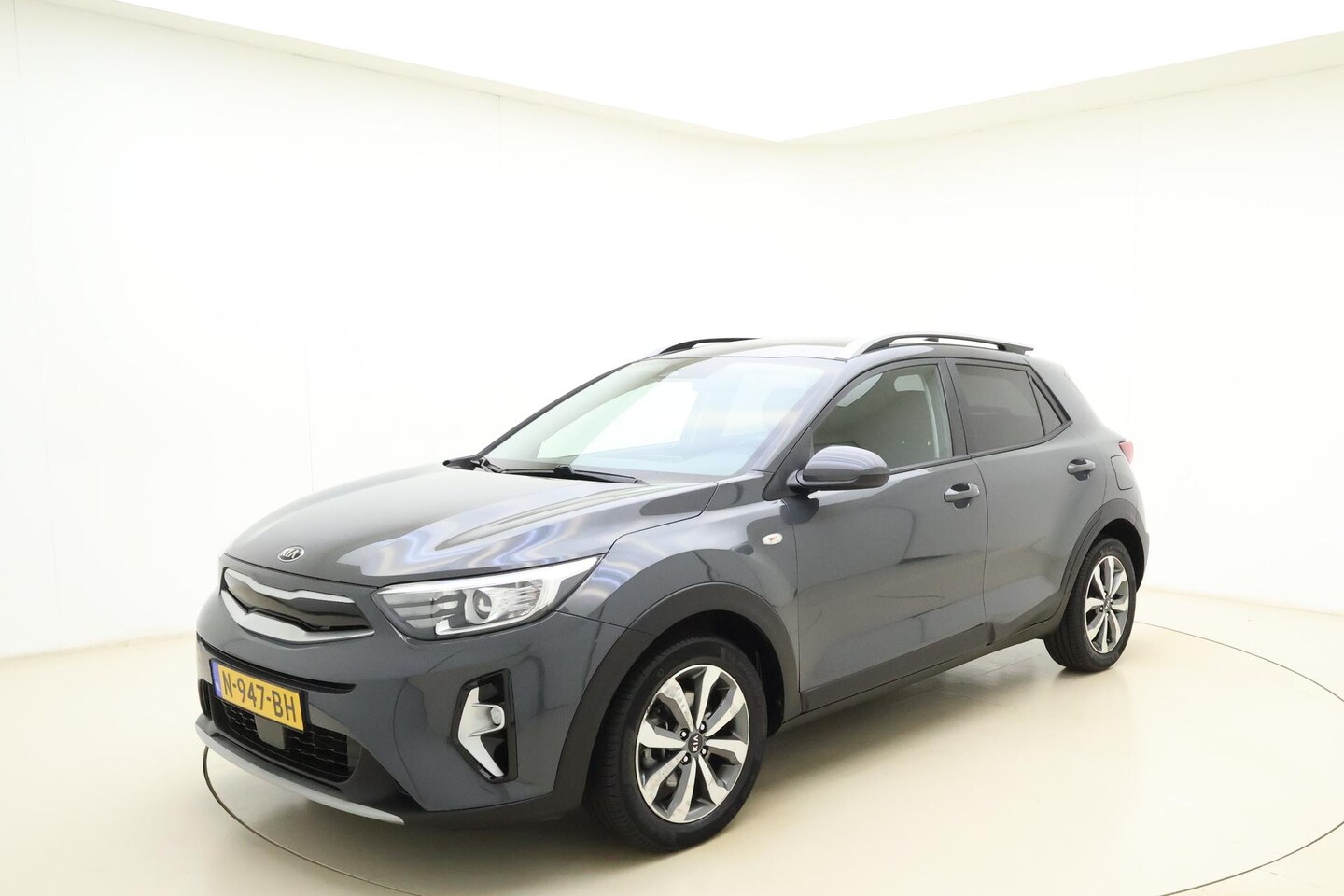 Kia Stonic - 1.0 T-GDi MHEV DynamicPlusLine | Navigatie | Apple Carplay | Cruise Adaptief | Climate Con - AutoWereld.nl