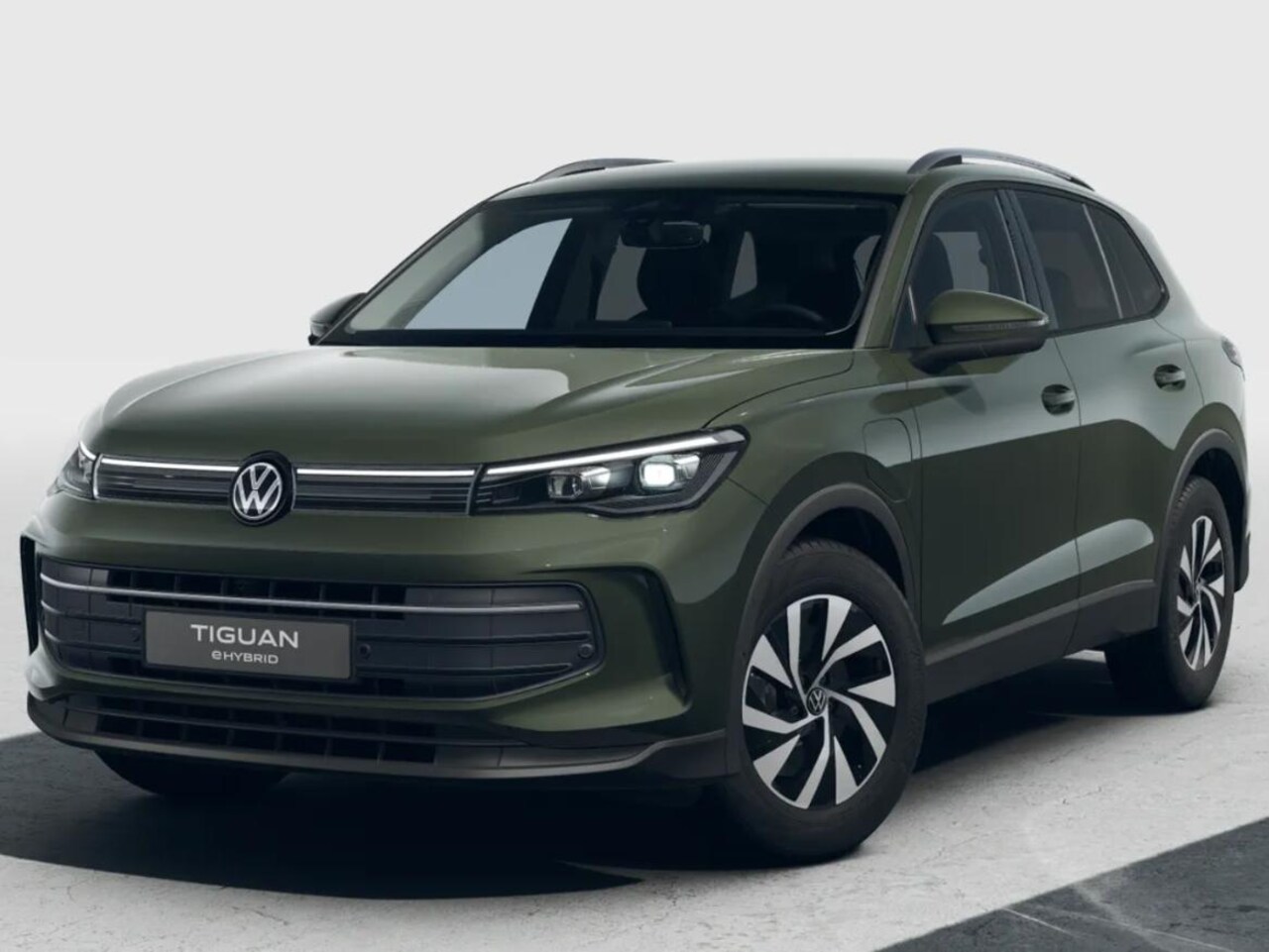 Volkswagen Tiguan - Life Edition 1.5 eHybrid 150 kW / 204 PK SUV 6 ver - AutoWereld.nl
