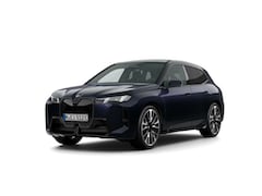 BMW iX - xDrive60 112 kWh | M Sportpakket Pro | Comfort Pack | Innovation Pack | Trekhaak