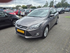 Ford Focus - Focus 1.6 TI-VCT First Edition-SEDAN