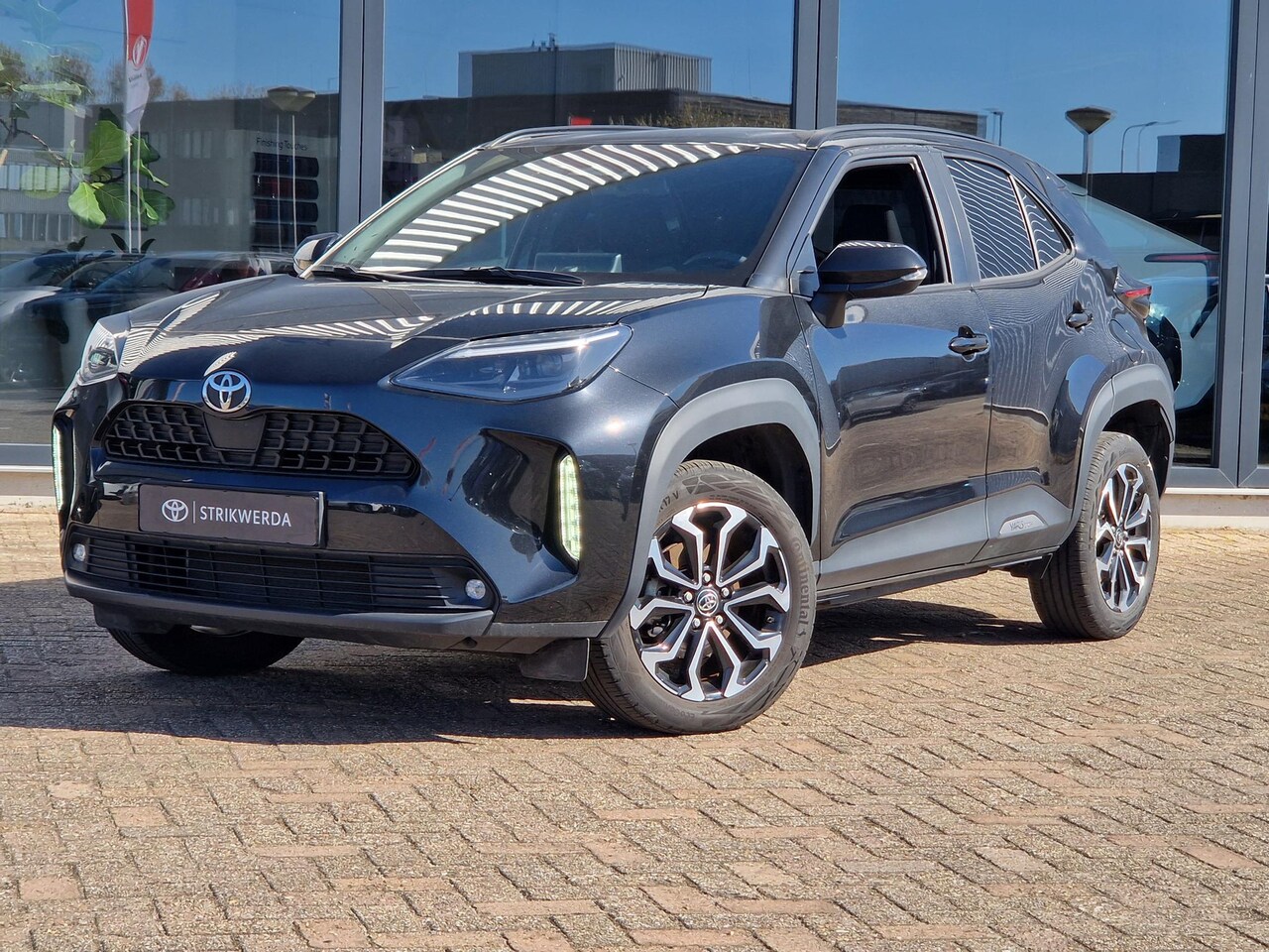 Toyota Yaris Cross - 1.5 Hybrid 115 Dynamic met comfortpakket - AutoWereld.nl