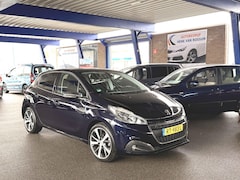 Peugeot 208 - 1.2 PureTech Allure Automaat | PDC | Carplay | Navi | Camera | Clima | NAP