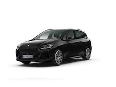 BMW 2-serie Active Tourer - 225e xDrive M Sportpakket | Innovation Pack | Travel Pack | Comfort Pack | Trekhaak