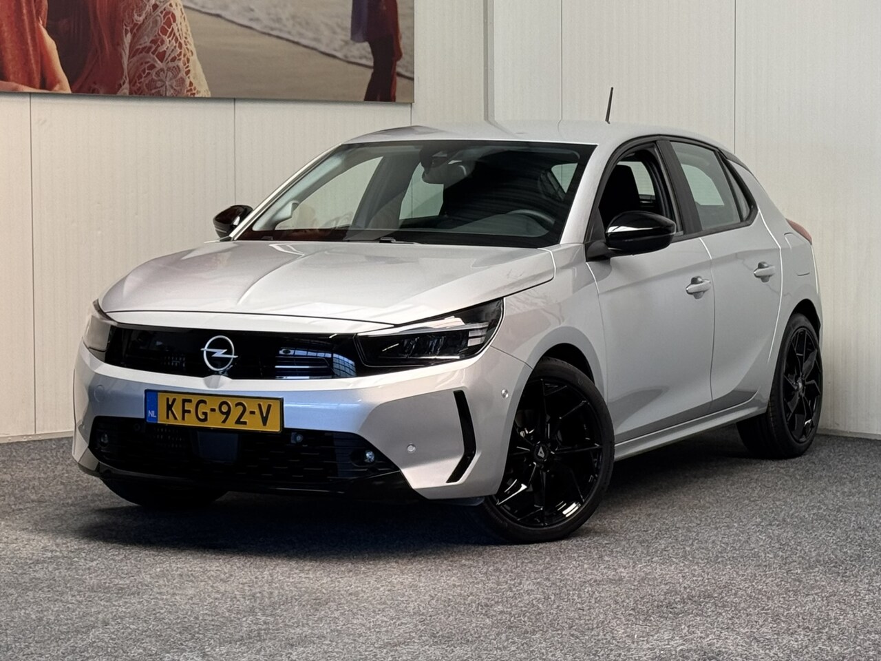 Opel Corsa - 1.2 TURBO EDITION 15 STUKS OP VOORRAAD !! NAVIGATIE VIA APPLE CARPLAY/ANDROID STUUR/STOELV - AutoWereld.nl