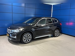 BMW X1 - sDrive20i High Executive Automaat