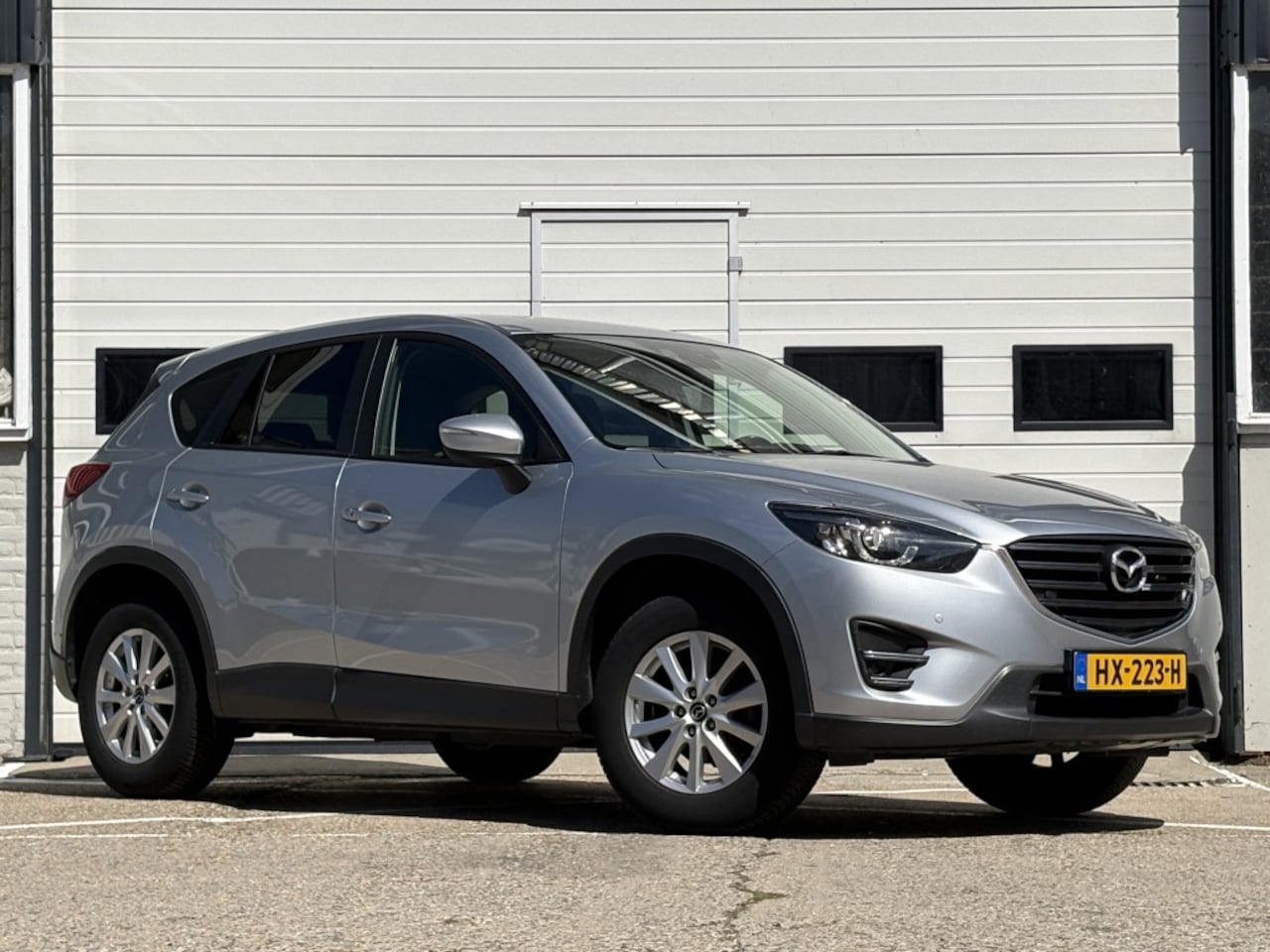Mazda CX-5 - 2.0 SkyActiv-G 165 Skylease GT 2WD Automaat | Zeer compleet | Trekhaak - AutoWereld.nl