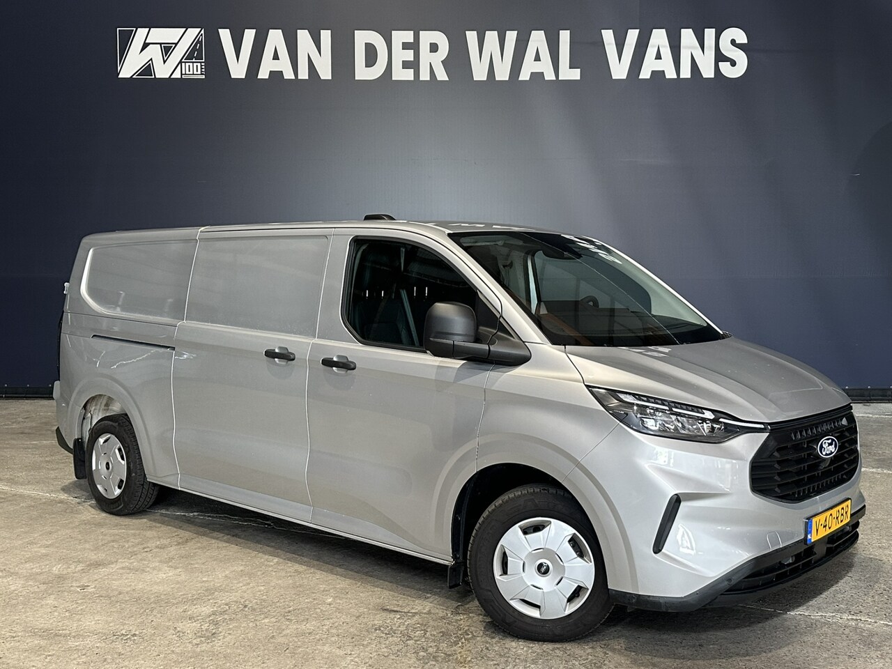 Ford Transit Custom - 2.0 TDCI 136pk L2H1 Euro6 Airco | Camera | Navigatie | Apple Carplay | LED | Cruisecontrol - AutoWereld.nl