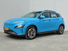 Hyundai Kona Electric - Comfort 39 kWh / SOH 100% / Fabrieksgarantie t/m 04-2028 / Dealer Onderhouden / Stoelverwa