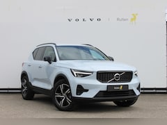 Volvo XC40 - 2.0 B4 Plus Dark Parkeersensoren met parkeercamera achter / Google Infotainment / Harman K