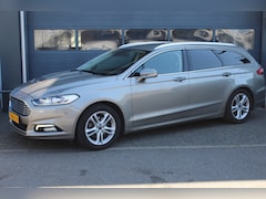 Ford Mondeo Wagon - 1.5 Titanium Navi, Keyless entry, Climatecontrol, PDC, Trekhaak, Parkeer ass
