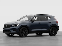 Volvo XC40 - 2.0 B4 Plus Black Edition Europa / Panorama dak / Nubuck bekleding / Extra getint glas