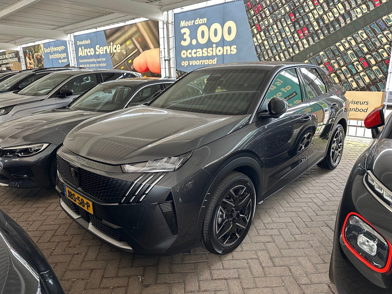 Peugeot 3008 - 1.2 Hybrid 145 Allure | Navigatie | Carplay | Climate Control | Cruise Control | Camera | - AutoWereld.nl