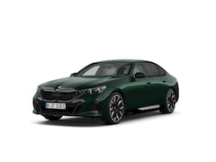 BMW 5-serie - Sedan 530e M Sport Edition | M Sportpakket Pro | Innovation Pack | Comfort Pack | Trekhaak