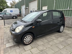 Daihatsu Cuore - 1.0 Premium