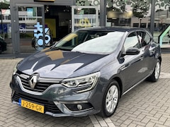 Renault Mégane - TCe 115 Limited | 1e Eigenaar | Dealeronderhouden | NL Auto |
