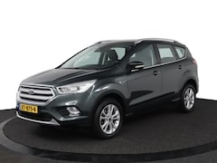 Ford Kuga - 1.5 EcoBoost Titanium | 4 seiz. banden | Trekhaak | Climate Control | 2100Kg trekgewicht