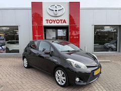 Toyota Yaris - 1.5 Full Hybrid Dynamic Panoramadak