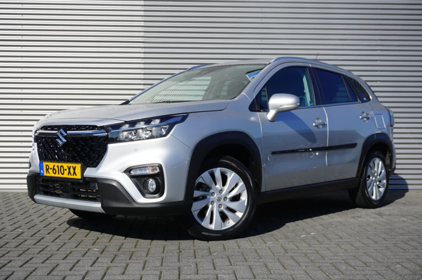 Suzuki S-Cross - 1.4 Boosterjet HYBRID Select 4WD | AUTOM. | ALLSEAS. | AFN. TREKHAAK | CAMERA - AutoWereld.nl