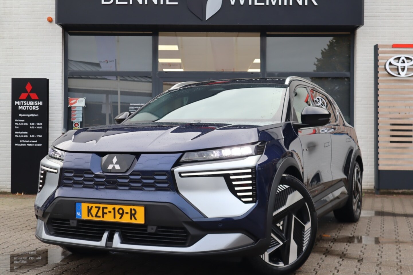 Mitsubishi Eclipse Cross - Intense+ 87 kWh | Stuur/Stoel Verwarming | 360* Camera - AutoWereld.nl