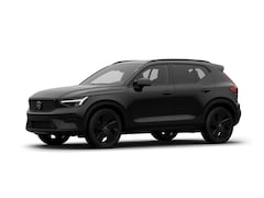Volvo XC40 - B4 Plus Black Edition | Panoramadak | Parkeercamera | Harman Kardon | Stoel- en stuurverwa