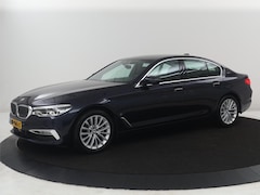 BMW 5-serie - 530e iPerformance High Executive | Trekhaak | Leder | Adaptive cruise | Carplay | Camera |