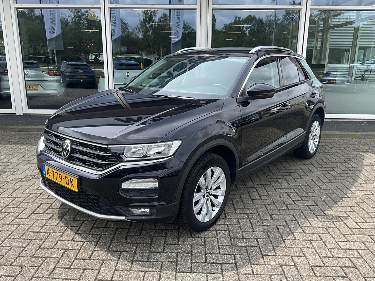 Volkswagen T-Roc - 1.5 TSI Style Business 1.5 TSI Style Business - AutoWereld.nl