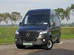 Mercedes-Benz Sprinter - 317 L2H2 Mbux10 LED Automaat Camera Navi PDC BPM Vrij Nieuw Model Cruise Control Airco Eur