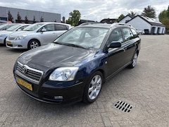 Toyota Avensis Wagon - 2.0 VVTi Linea Sol
