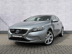 Volvo V40 - 2.0 T5 Geartronic Summum | Trekhaak | Navigatie | High Performance Audio | Parkeersensoren